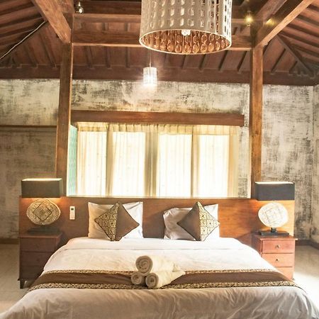 Hotel Griya Pasir Ukir Sanur Exterior foto